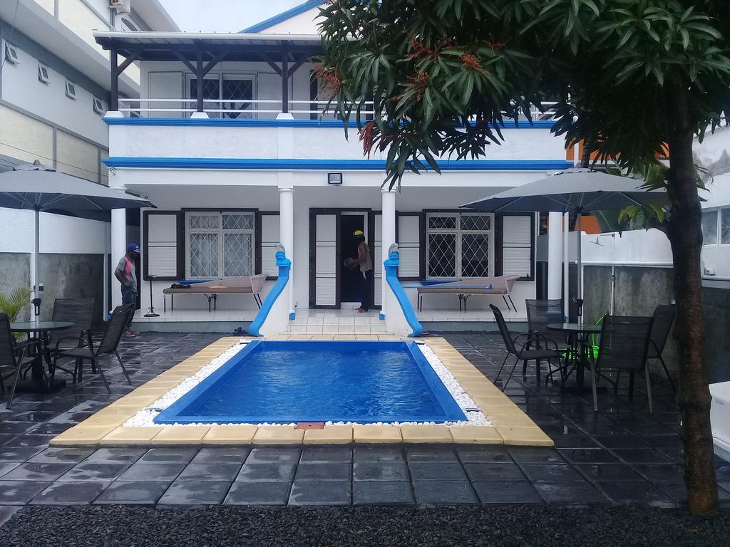 Villa Blue Marlin Iris Blue Bay Bagian luar foto